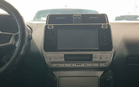 Toyota Land Cruiser Prado 150 рестайлинг 2, 2019 год, 4 127 000 рублей, 15 фотография