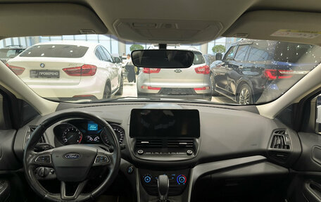 Ford Kuga III, 2018 год, 17 фотография