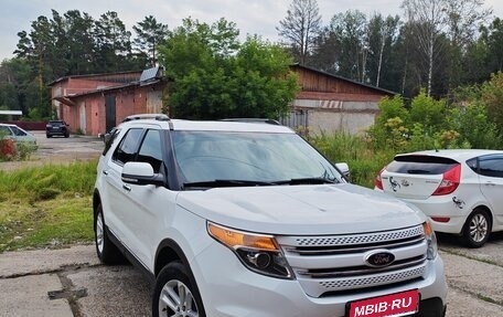 Ford Explorer VI, 2014 год, 1 690 000 рублей, 2 фотография