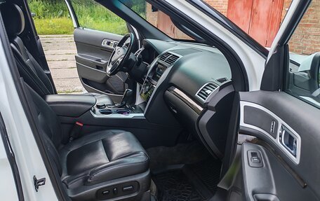 Ford Explorer VI, 2014 год, 1 690 000 рублей, 13 фотография