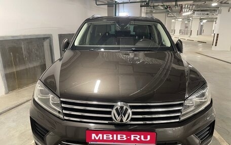 Volkswagen Touareg III, 2015 год, 3 100 000 рублей, 2 фотография