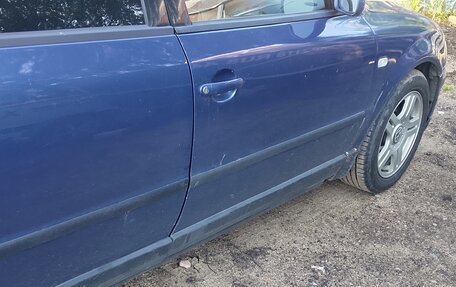 Volkswagen Passat B5+ рестайлинг, 2000 год, 320 000 рублей, 3 фотография