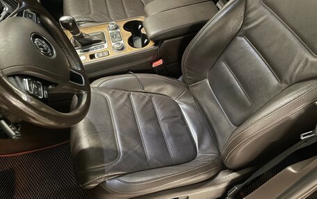Volkswagen Touareg III, 2015 год, 3 100 000 рублей, 11 фотография