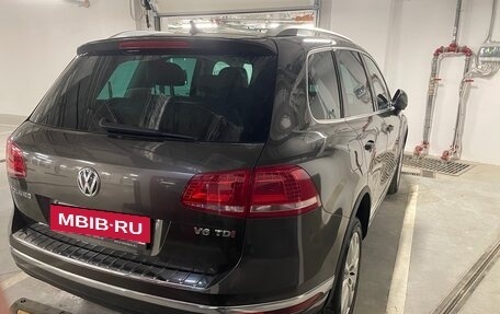 Volkswagen Touareg III, 2015 год, 3 100 000 рублей, 6 фотография