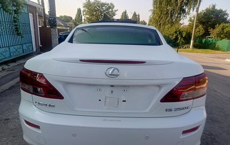 Lexus IS II рестайлинг 2, 2011 год, 3 000 000 рублей, 6 фотография