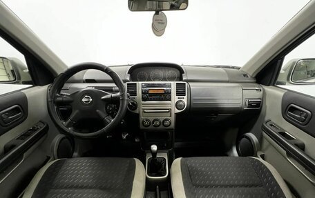 Nissan X-Trail, 2004 год, 750 000 рублей, 12 фотография
