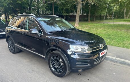 Volkswagen Touareg III, 2010 год, 1 850 000 рублей, 4 фотография