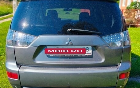 Mitsubishi Outlander III рестайлинг 3, 2006 год, 870 000 рублей, 5 фотография