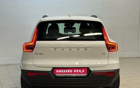 Volvo XC40 I, 2018 год, 2 340 000 рублей, 3 фотография