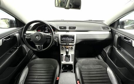 Volkswagen Passat B7, 2011 год, 1 350 000 рублей, 14 фотография