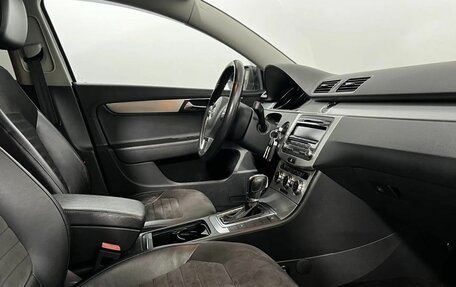 Volkswagen Passat B7, 2011 год, 1 350 000 рублей, 13 фотография