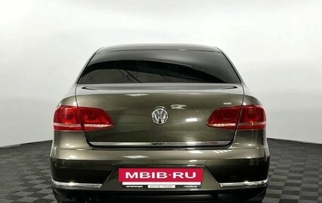 Volkswagen Passat B7, 2011 год, 1 350 000 рублей, 7 фотография