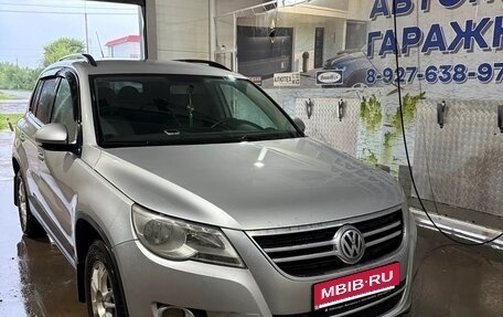 Volkswagen Tiguan I, 2009 год, 750 000 рублей, 1 фотография