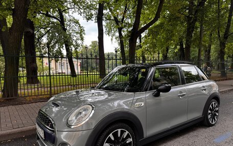 MINI Hatch, 2015 год, 1 950 000 рублей, 3 фотография