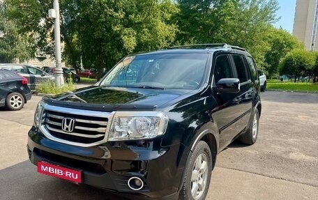 Honda Pilot III рестайлинг, 2012 год, 1 730 000 рублей, 2 фотография
