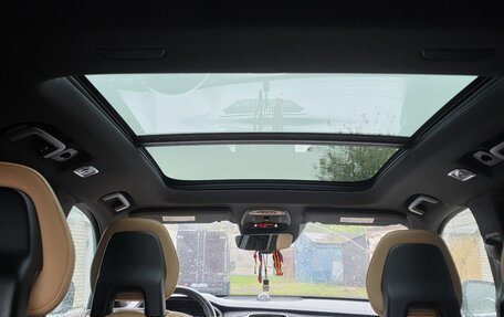 Volvo XC90 II рестайлинг, 2017 год, 2 750 000 рублей, 9 фотография