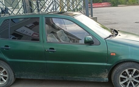 Volkswagen Polo III рестайлинг, 1995 год, 140 000 рублей, 2 фотография