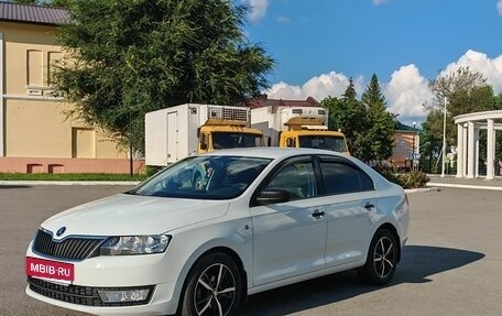 Skoda Rapid I, 2017 год, 1 250 000 рублей, 4 фотография