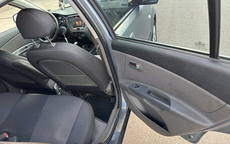 KIA Rio II, 2009 год, 595 000 рублей, 20 фотография