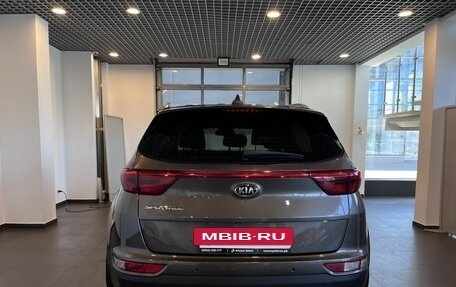 KIA Sportage IV рестайлинг, 2018 год, 2 280 000 рублей, 4 фотография