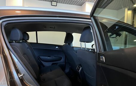 KIA Sportage IV рестайлинг, 2018 год, 2 280 000 рублей, 26 фотография