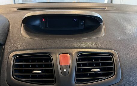 Renault Fluence I, 2011 год, 625 000 рублей, 14 фотография
