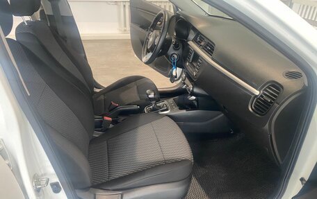 KIA Rio IV, 2019 год, 1 326 000 рублей, 18 фотография