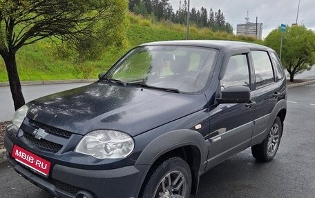 Chevrolet Niva I рестайлинг, 2015 год, 545 000 рублей, 1 фотография