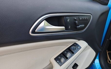 Mercedes-Benz GLA, 2014 год, 1 900 000 рублей, 17 фотография