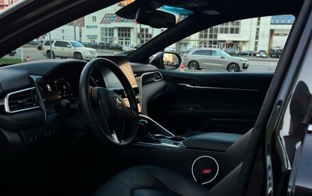 Toyota Camry, 2023 год, 2 950 000 рублей, 7 фотография