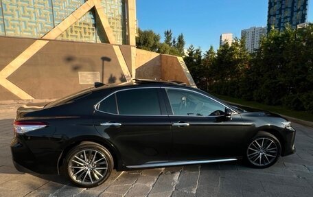 Toyota Camry, 2023 год, 2 950 000 рублей, 5 фотография