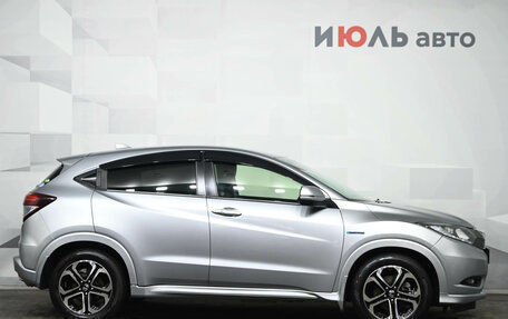 Honda Vezel, 2016 год, 1 490 000 рублей, 8 фотография