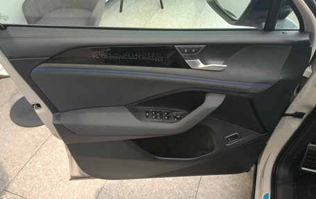Volkswagen Tiguan, 2026 год, 4 850 000 рублей, 12 фотография