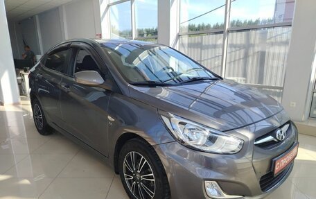 Hyundai Solaris II рестайлинг, 2012 год, 665 000 рублей, 3 фотография