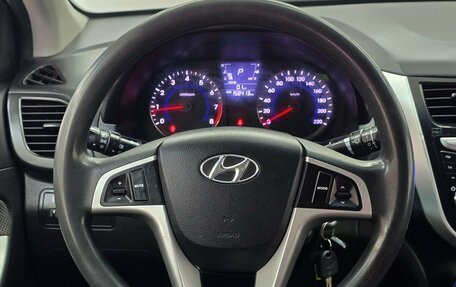 Hyundai Solaris II рестайлинг, 2011 год, 749 000 рублей, 10 фотография