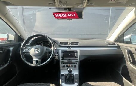 Volkswagen Passat B7, 2012 год, 1 055 000 рублей, 14 фотография