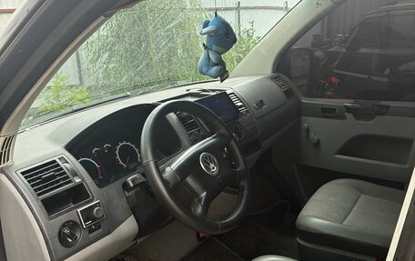 Volkswagen Transporter T5 рестайлинг, 2006 год, 900 000 рублей, 9 фотография