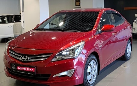 Hyundai Solaris II рестайлинг, 2015 год, 920 000 рублей, 1 фотография
