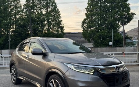 Honda Vezel, 2019 год, 1 500 000 рублей, 8 фотография
