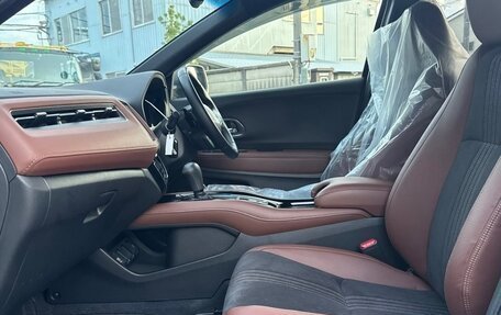 Honda Vezel, 2019 год, 1 500 000 рублей, 15 фотография