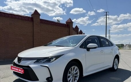 Toyota Corolla, 2021 год, 1 750 000 рублей, 5 фотография