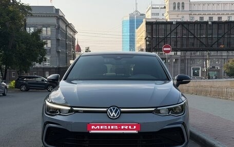 Volkswagen Golf VIII, 2022 год, 2 680 000 рублей, 6 фотография