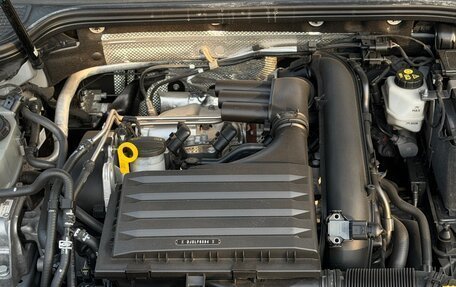 Volkswagen Golf VIII, 2022 год, 2 680 000 рублей, 10 фотография