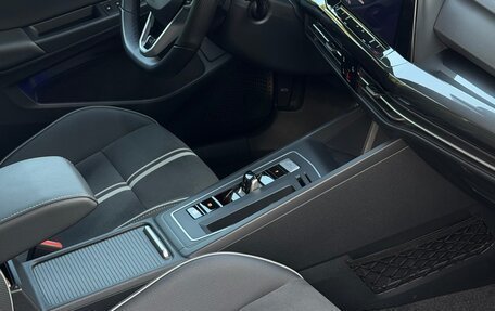 Volkswagen Golf VIII, 2022 год, 2 680 000 рублей, 31 фотография