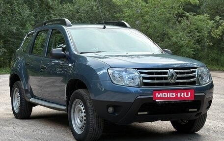 Renault Duster I рестайлинг, 2012 год, 740 000 рублей, 2 фотография
