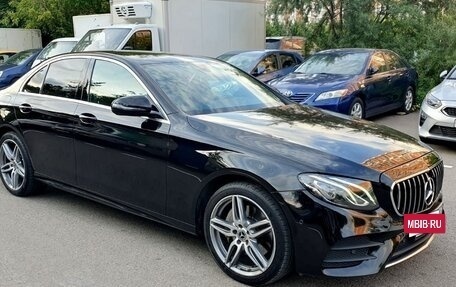 Mercedes-Benz E-Класс, 2019 год, 2 800 000 рублей, 6 фотография