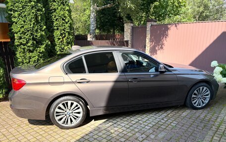 BMW 3 серия, 2014 год, 1 760 000 рублей, 4 фотография