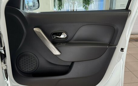 Renault Logan II, 2019 год, 899 000 рублей, 16 фотография