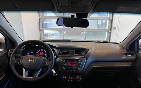 KIA Rio III рестайлинг, 2013 год, 695 000 рублей, 9 фотография