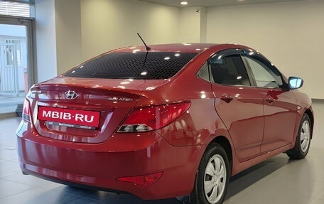 Hyundai Solaris II рестайлинг, 2015 год, 920 000 рублей, 6 фотография
